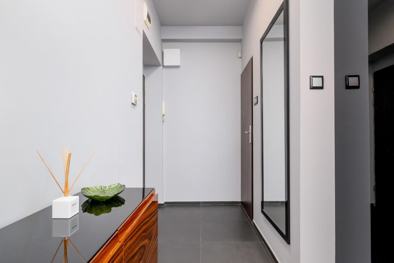 Stylish Korfantego Apartment Next To Spodek By Noclegi Renters カトヴィツェ エクステリア 写真